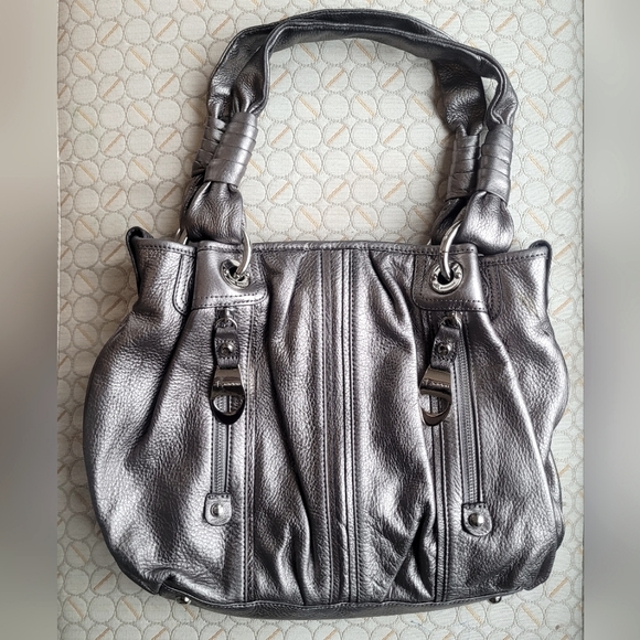 B. Makowsky handbag - Picture 1 of 3